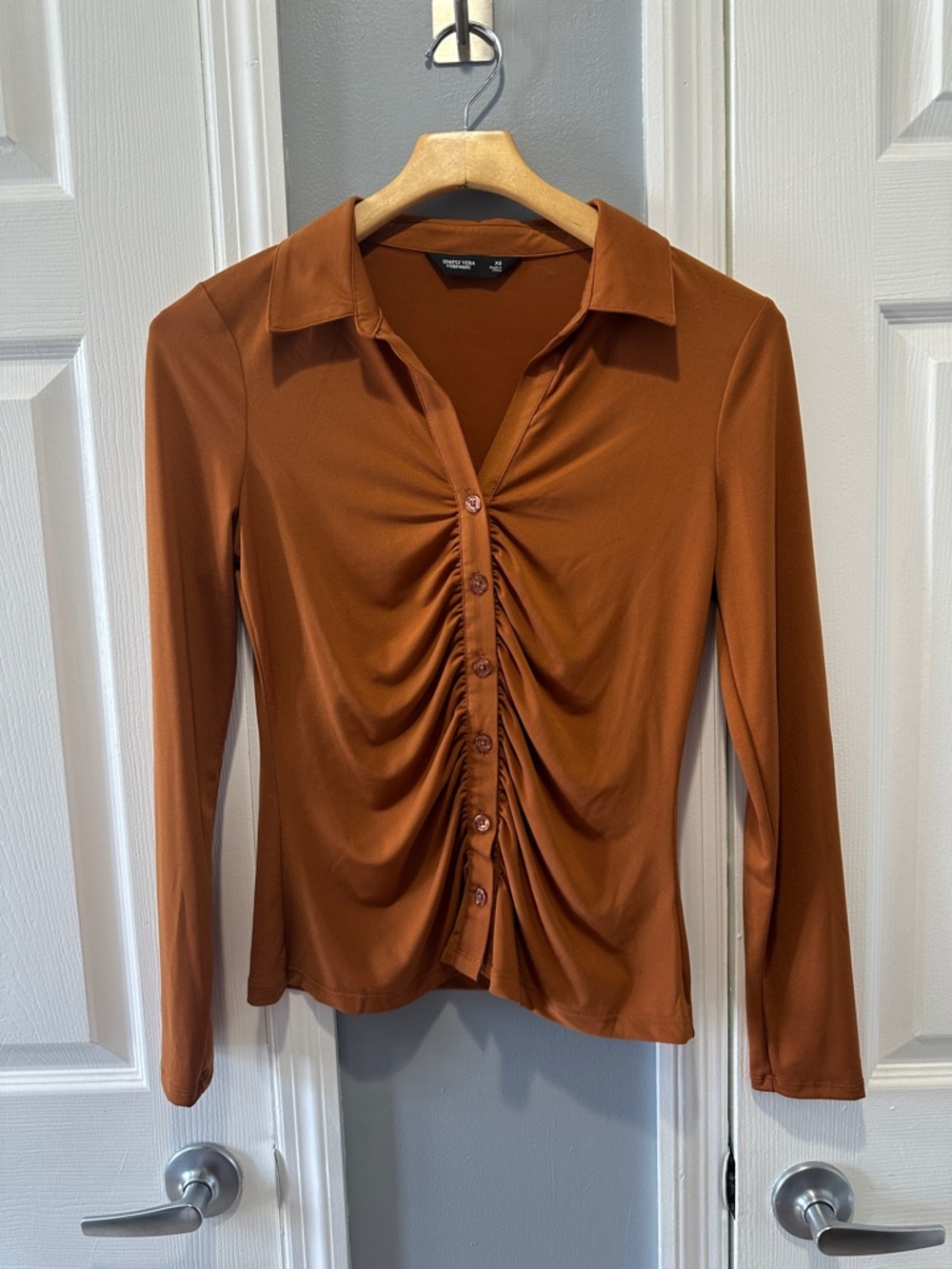 Simply Vera Vera Wang Rust Button-Front Ruched Long Sleeve Top